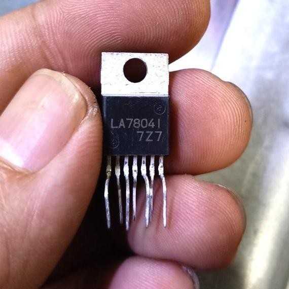 IC vertikal tv tabung la78041 la 78041 ori original