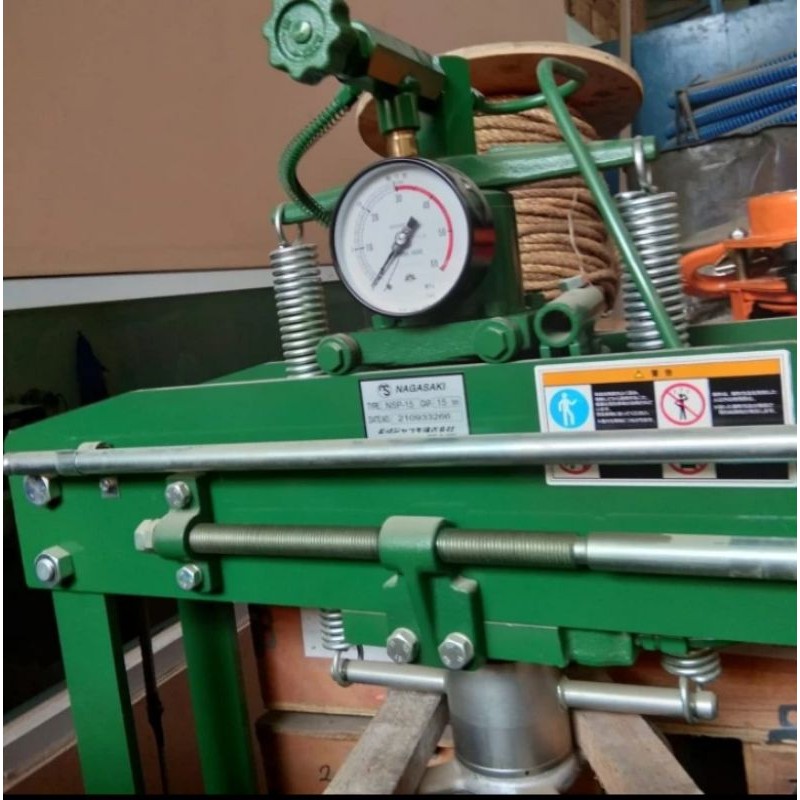 Mesin press hidrolik Oil Hydraulic Press 5 ton NAGASAKI japan