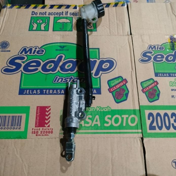 (Bekas) Master Rem Belakang R25 Mt25 Vixion R15 V2 V3 V4 Original Merk Nissin Sale