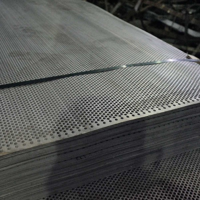 Plat Besi Lubang / Plat Perforated - Metrosteel Asli