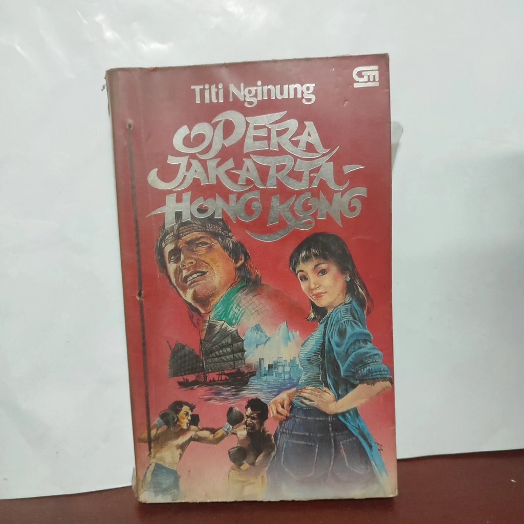 Titi Nginung: Opera Jakarta-Hong Kong