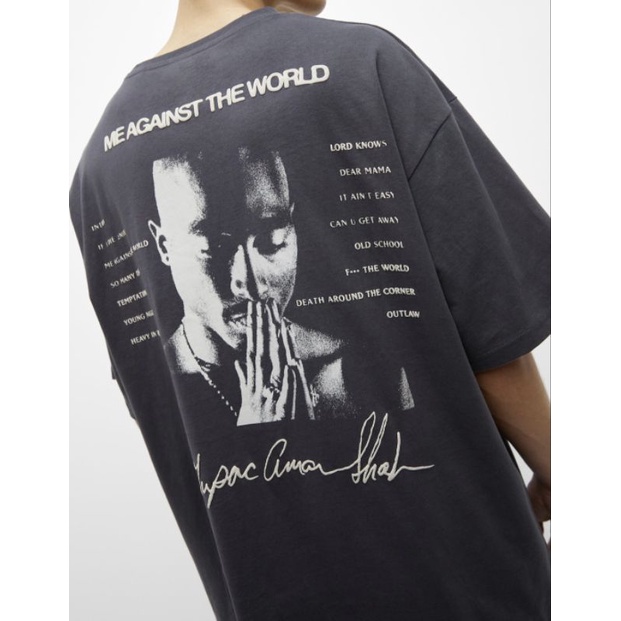 Kaos Oversize Tupac Me Againt The World Pull and Bear