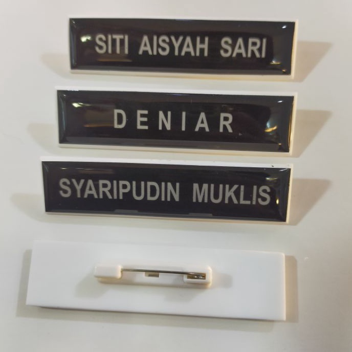

[✉-4RD☀) Name tag/nama peniti dilapis fiberglass - siapp.dikirim..