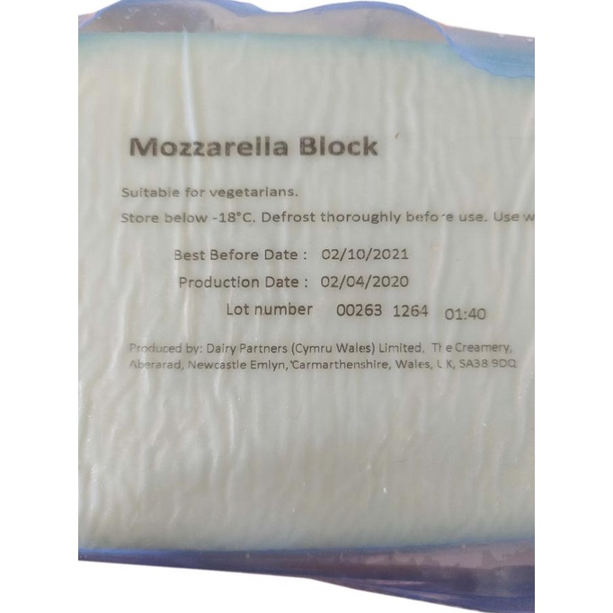 

jen MOZARELLA CHEESE DAIRY PARTNER 1 KG REPACK - KEJU MOZZARELLA HALAL