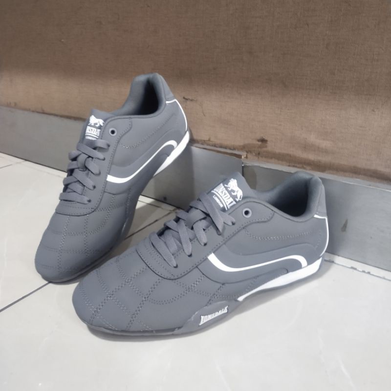 sepatu lonsdale camden original