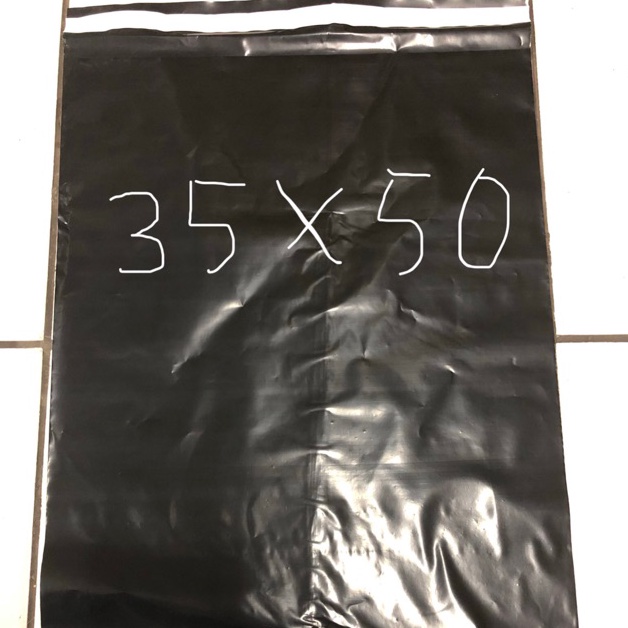 

Motif Terkini.. Polymailer kantong packing olshop uk 35x50 ( 100 lembar) EBM