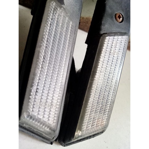 sein fender bmw e34 e36 putih original