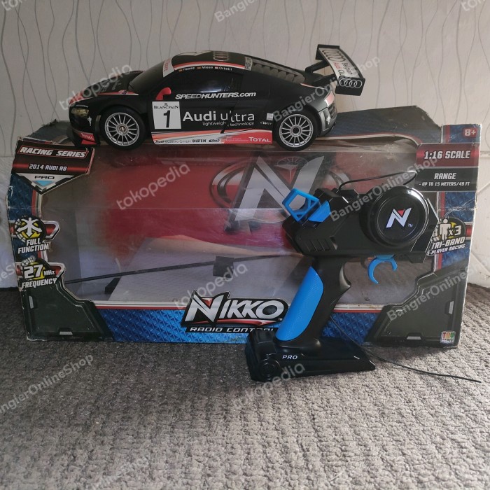 Nikko RC 2014 Audi R8