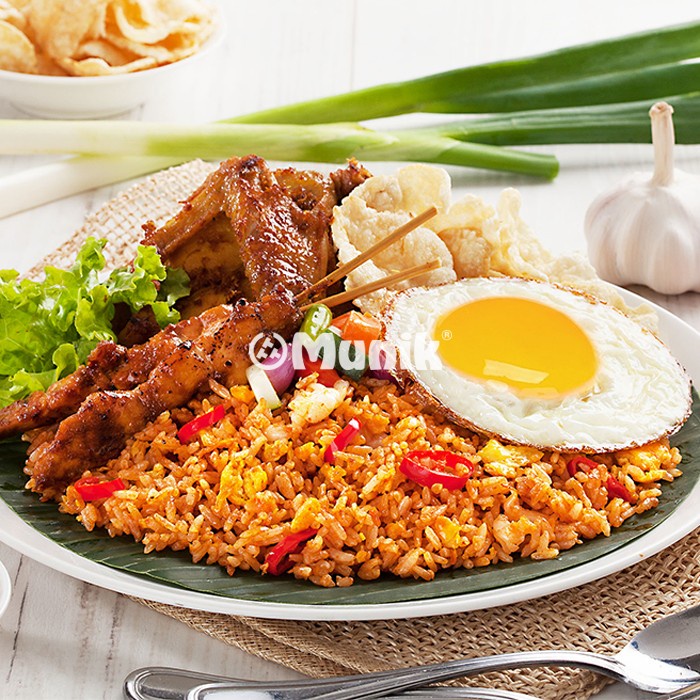 

Bundling Bumbu Nasi Goreng Munik & Sambal Belacan Munik