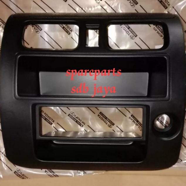 tutup frame panel meja dashboard tengah dyna saurus hino dutro 100%ori