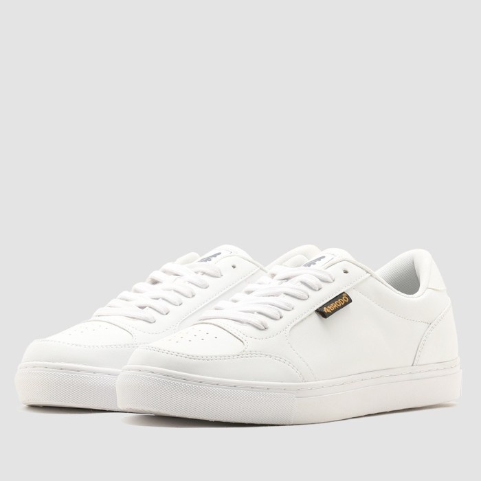Terlaris Brodo - Sneakers Calcio All White Original