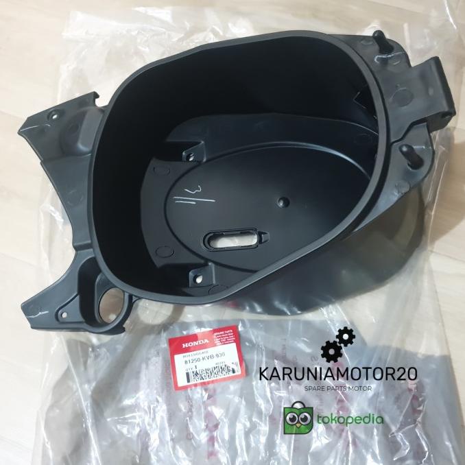 Box Bok Bagasi Vario 110 Karbu Bukan Techno Original AHM 81250-KVB-930