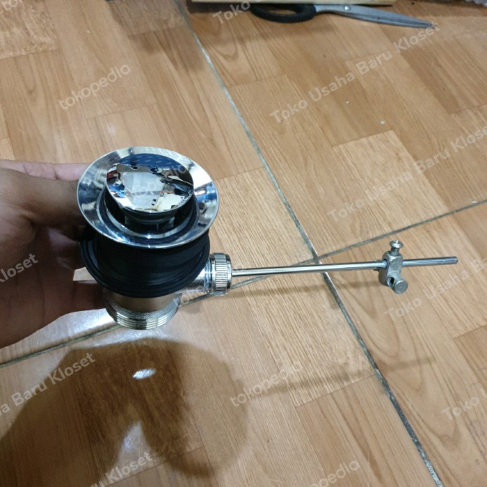 kepala sifon otomatis pembuangan wastafel (Bekas)