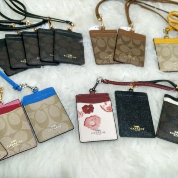 

Bestseller Coach Id Lanyard
