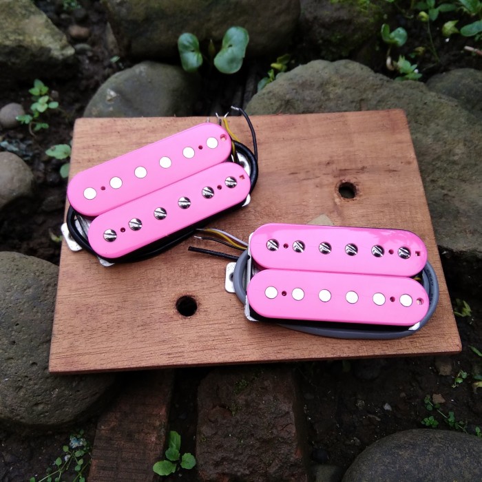 Pickup Gitar Original Jackson Designed Humbucker Pink Cover