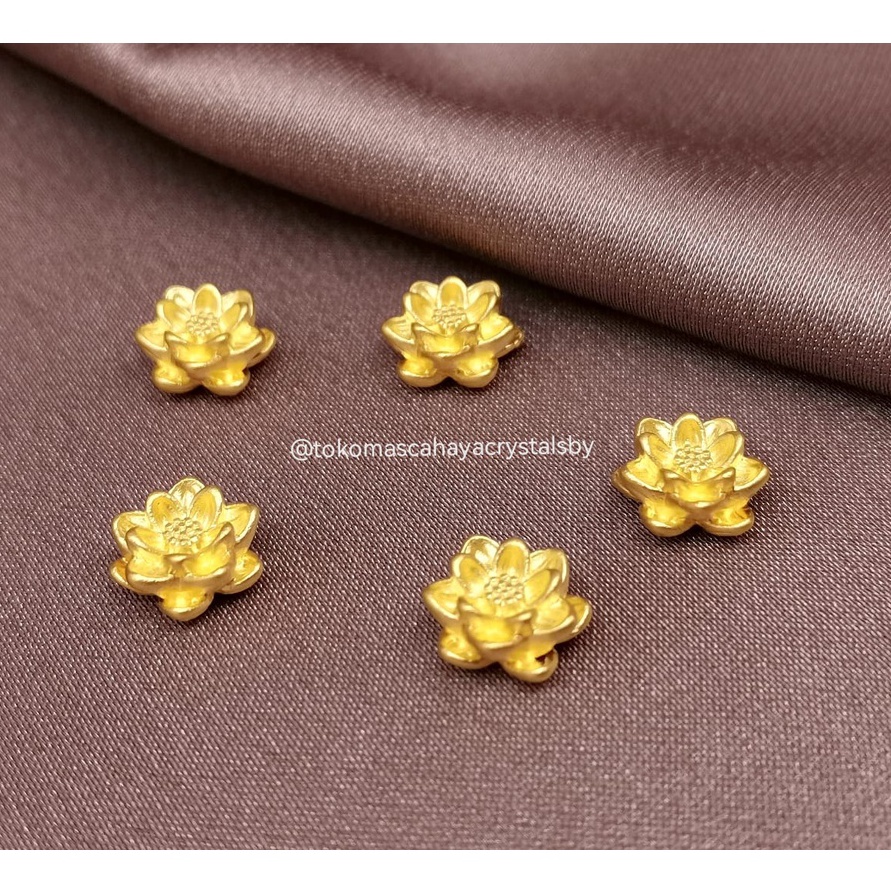 [Y89㊚] Charm Lotus / Teratai Besar Emas kadar 24k HK Hongkong 999.9% 9999..!