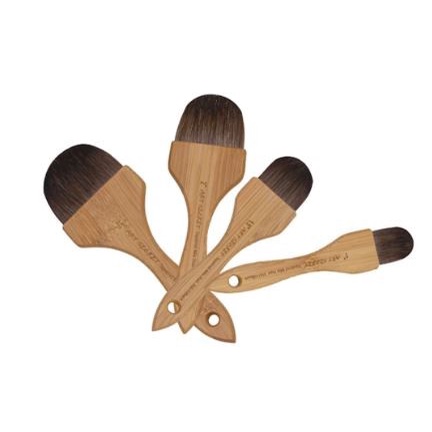 

A 350 FB brush semicircle hair wooden handle squirrel mix hair
