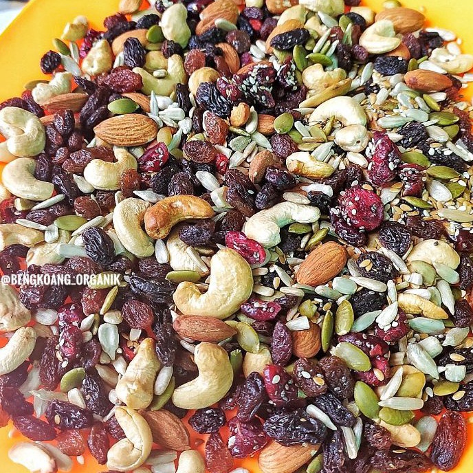 

(㊠.QA㊖K) SUPER TRAIL MIX 500GR - Almond, Cranberry, Pumpkin Seed, Cashew, Raisin, Sunflower Seedaamanah♪!