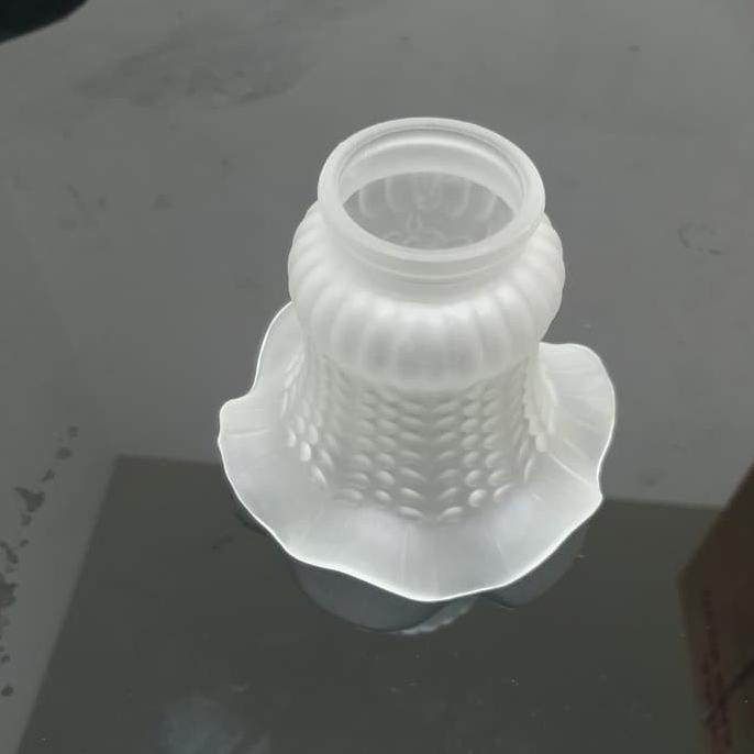 Kipas Angin Gantung Uchida 52 Inch 5 Lampu Cf 111 (Merah)