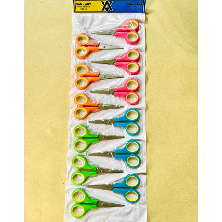 

9.9 BRANDS FESTIVAL (12 pcs) Gunting Kecil Renteng Warna Warni Van Art