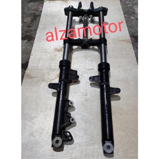 shockbreaker copotan depan suzuki gsx s 150 original garansi sparepart