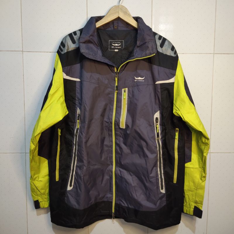 bfl outdoor jaket gunung