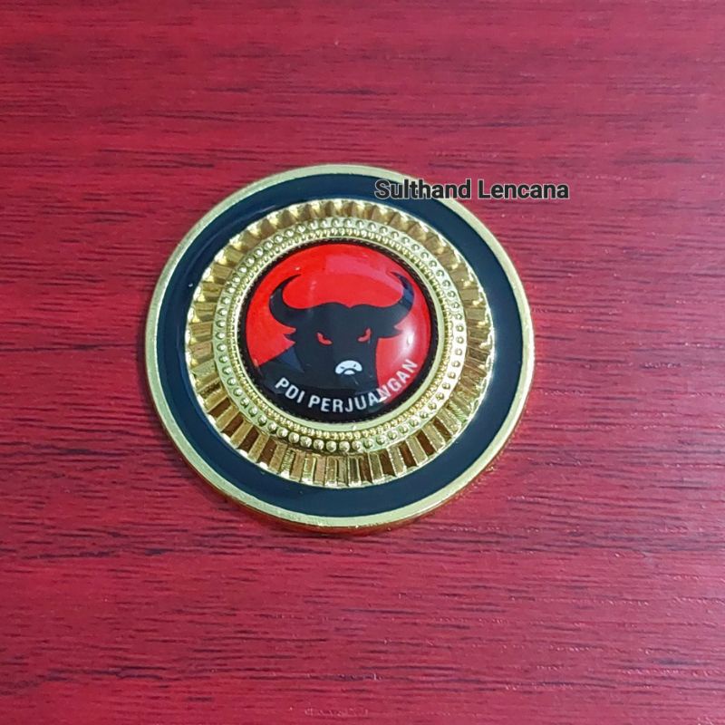 PIN PDI P MAGNET - pin partai pdi perjuangan