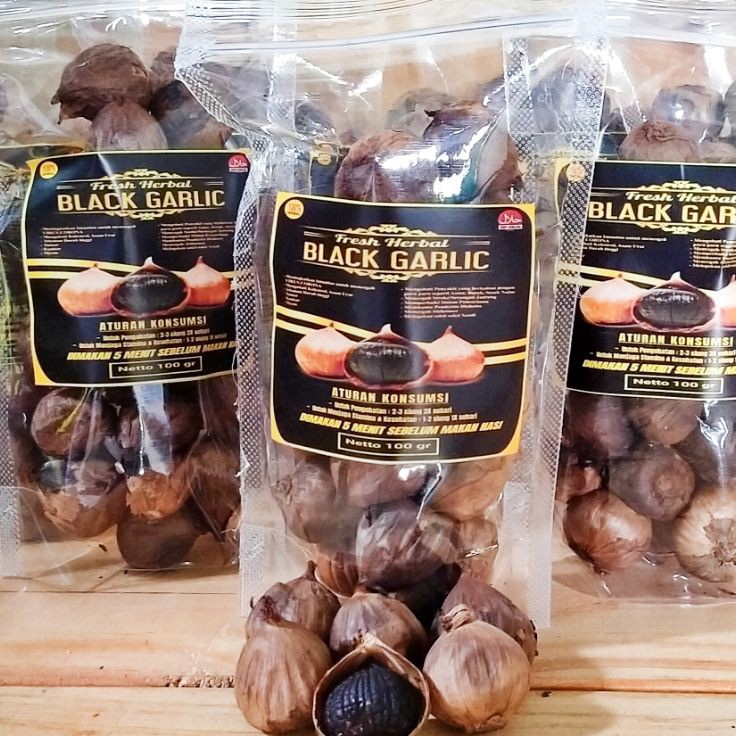

SDKQ0566 Terlaris Black Garlic 100 gr gram Bawang Hitam Tunggal Lanang Paling Murah Obat Herbal Sehat Premium
