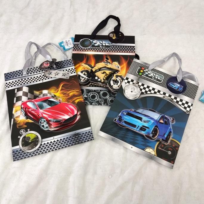 

%$%$%$%$] TAS KADO / KERTAS KADO /PAPER BAG / PAPER BAG MOTIF MOBIL 3D