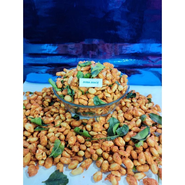 

Kacang Pedes Manis Daun Jeruk/Thailand 1 Kg