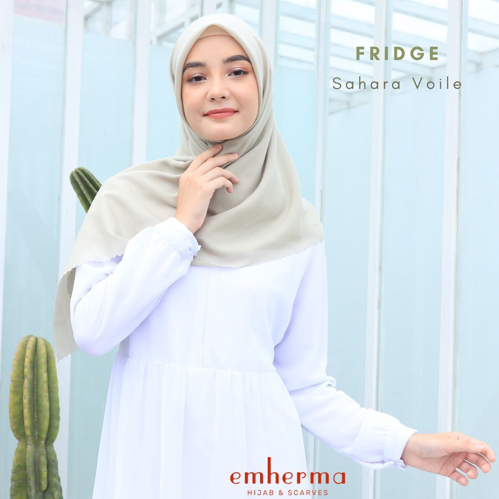 Paling Laris.. Emhermahijab - HARA Voal Premium Square Plain (Basic Kerudung Voal Premium Segi empat