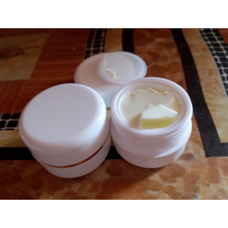 salep/cream flek hitam terampuh