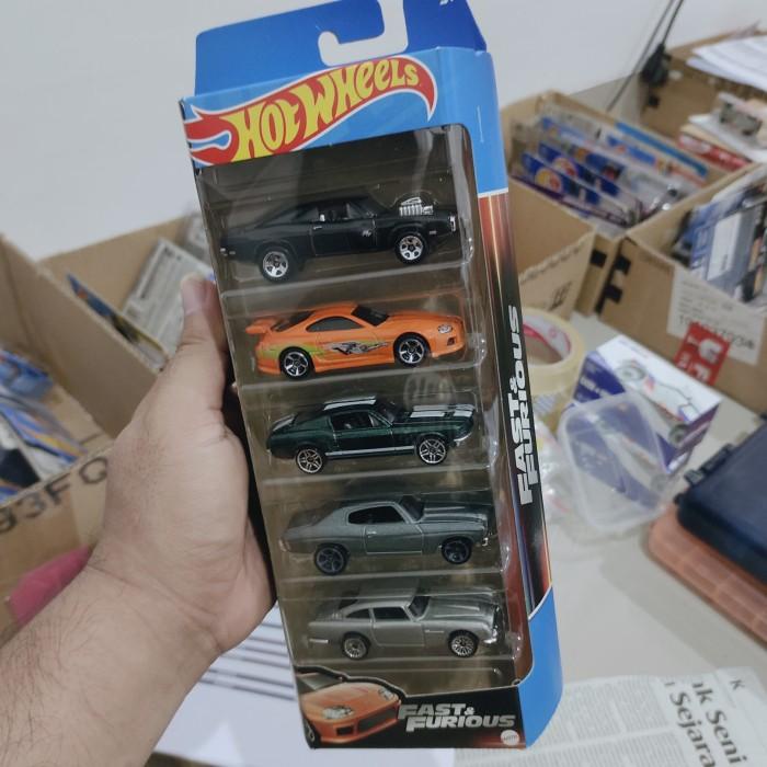 Hot Wheels Fast And Furious Giftpack 2023 Isi 5 Toyota Supra - Pack