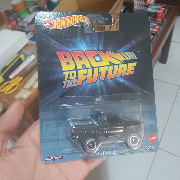 ✅COD Hot Wheels 1987 Toyota Pickup Truck Back To The Future Diskon
