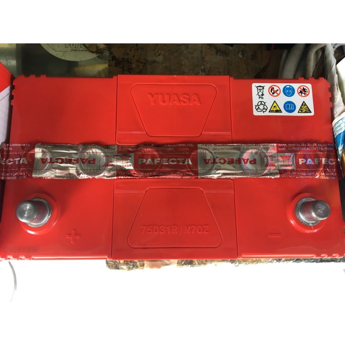 Accu / Aki Basah Mobil Yuasa N70Z star