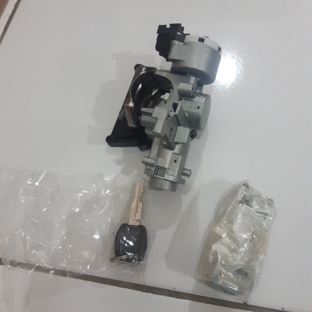 KUNCI KONTAK SET - APV