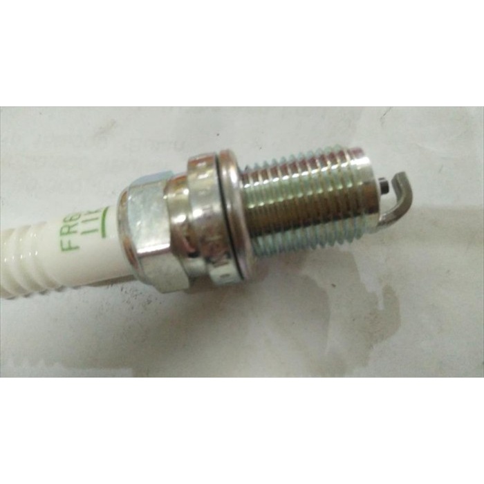 Busi Spark Plug Mobil Honda Mobilio FR6F-11K NGK Asli terbaik