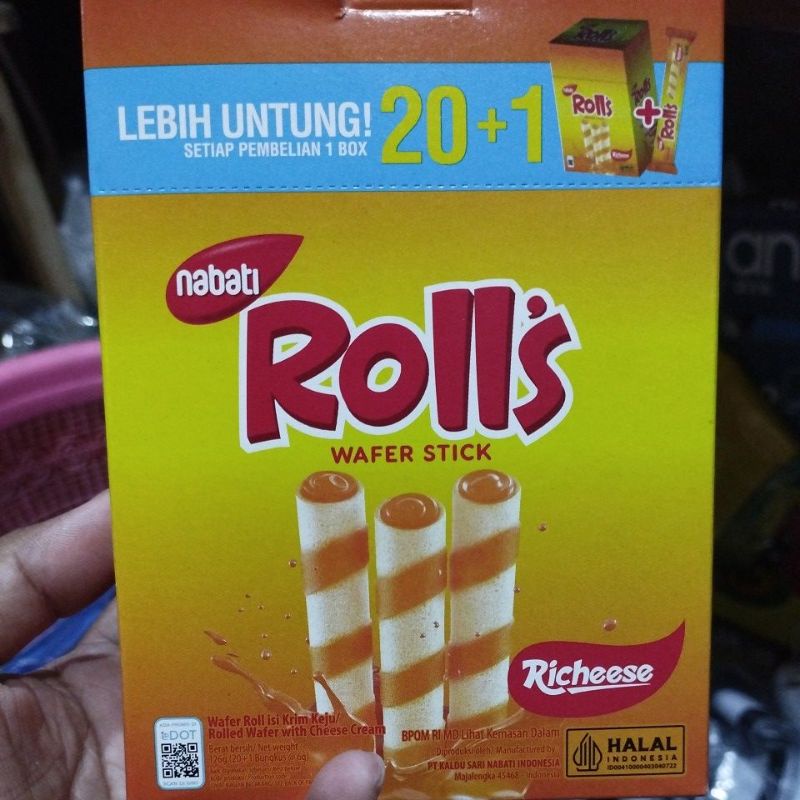 

Rolls stick