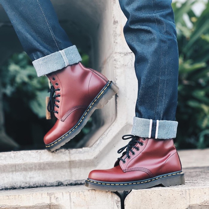 SEPATU DR MARTENS 1460 SMOOTH CHERRY RED ORIGINAL