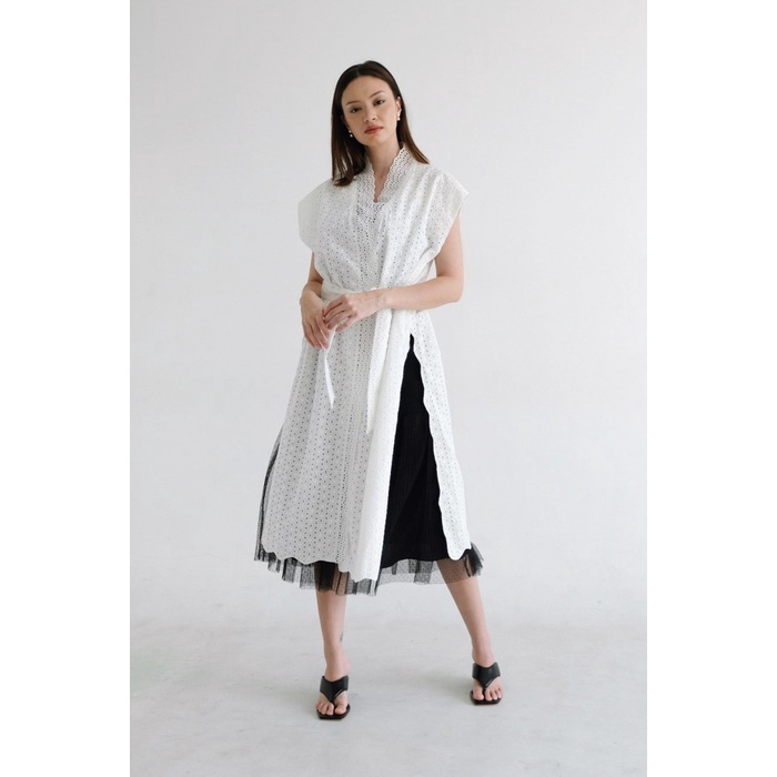 Love And Flair - Ballie Outer In Broken White