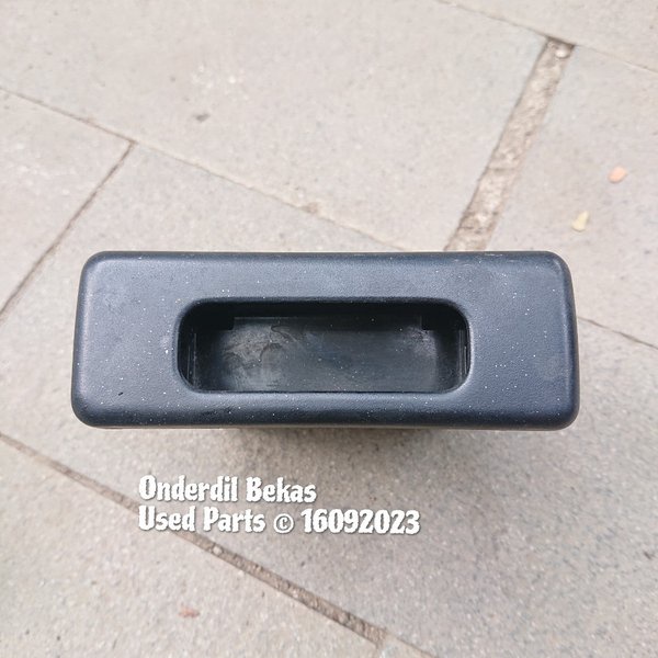Asbak Dashboard Nissan Xtrail T30 2005
