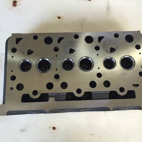 *#*#*#] Cylinder head Kubota D1403