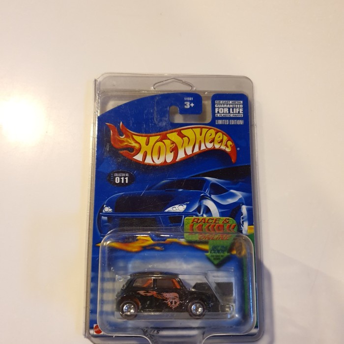 ✅COD Hotwheels Mini Morris Cooper Black Super Treasure Hunt Th -Hot Wheels Bisa Sameday