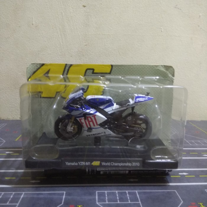 ✅COD Diecast Motogp Yamaha Yzr-M1 V. Rossi 2010 Skala 18 By Leo Models Terbaru