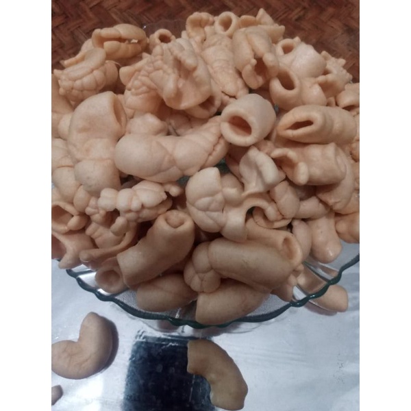 

MAKARONI PEDAS MANIS