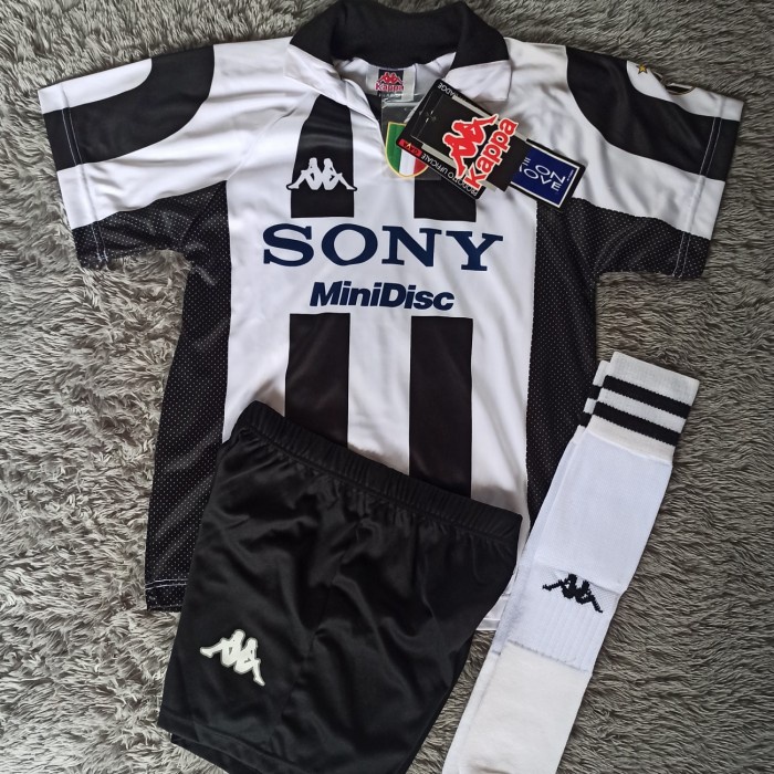 [New] Juventus Home Kit 97/98 Youth Kids Kappa Original Bisa Gojek