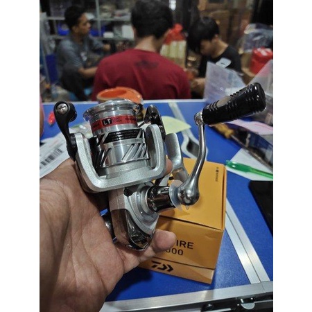 reel daiwa crossfire 1000 lt