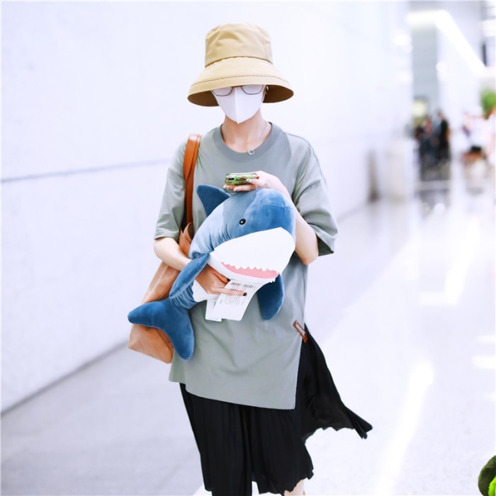 Terbaru Miniso Boneka Lucu Hiu Bantal Tidur Anak Boneka Mainan Mewah 51Cm