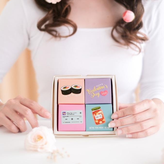 

Terlaris Kado Valentine - Letter Box Chocolate 2X2 Limited Edition