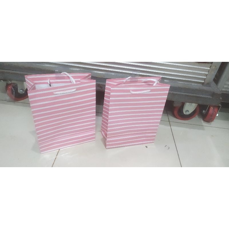 

R Bag Ni Salur Terlaris Dan Ter Isi 12Pcs